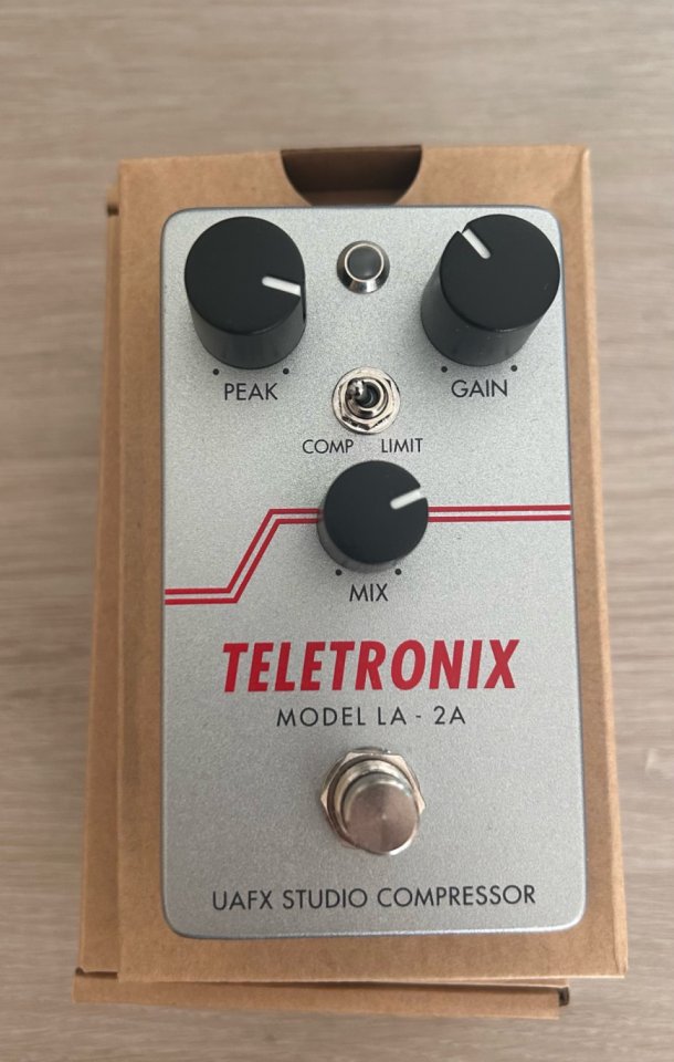 UAFX Teletronix LA-2A Compresor