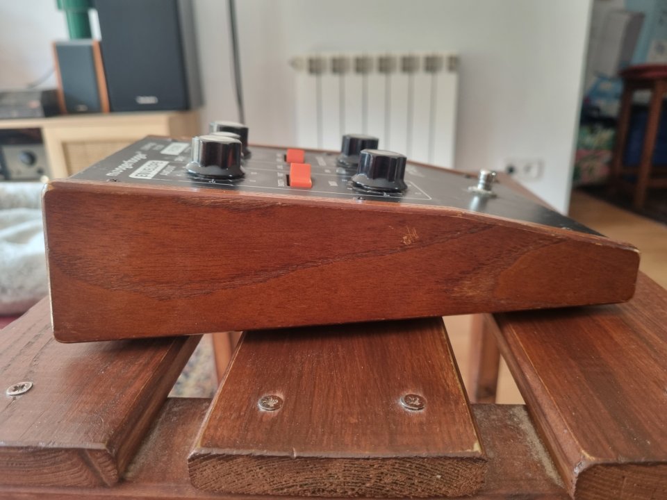 Moog moogerfooger mf-101 Low Pass Filter de segunda mano · Foto 4 de 5 · Barcelona · 450 €