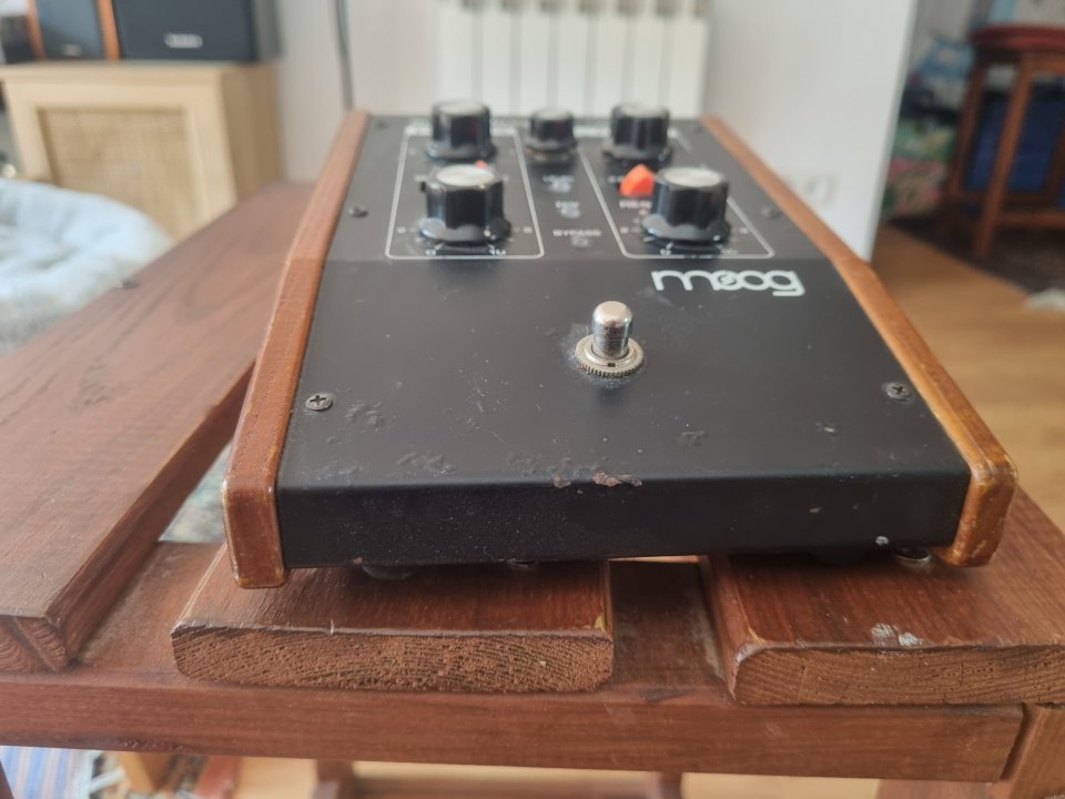 Moog moogerfooger mf-101 Low Pass Filter de segunda mano · Foto 5 de 5 · Barcelona · 450 €