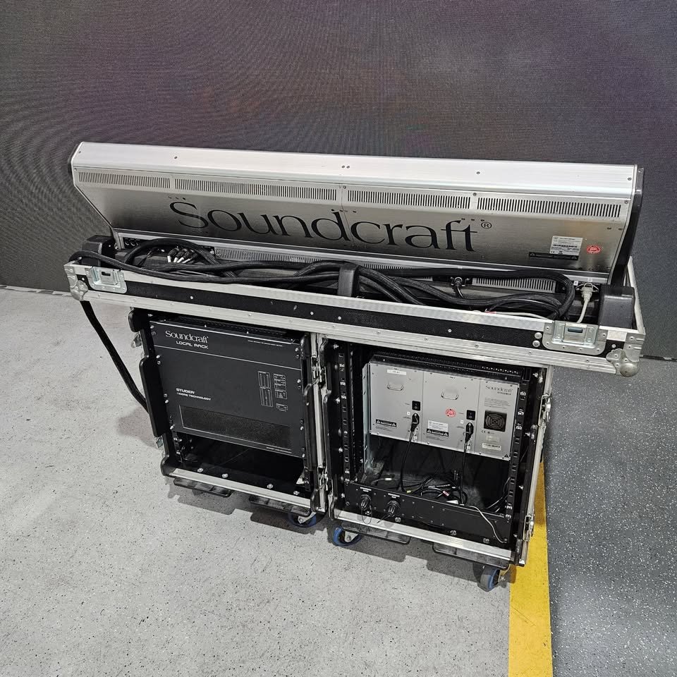 Soundcraft Vi400 3DSP 64in 24out + 4 AES