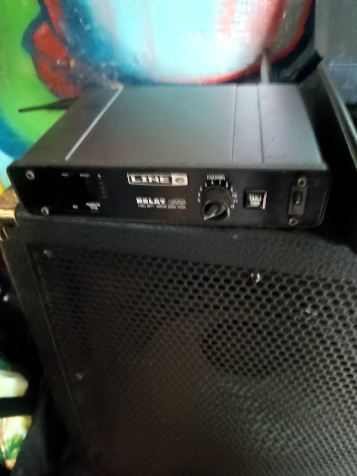 Line6 relay g55 ( solo receptor) de segunda mano · Foto 1 de 2 · Tarragona · 120 €