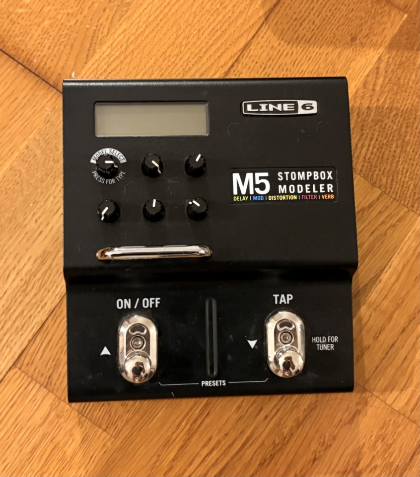 Pedal multiefectos Line 6 M5 de segunda mano · Foto 1 de 3 · Asturias · 80 €
