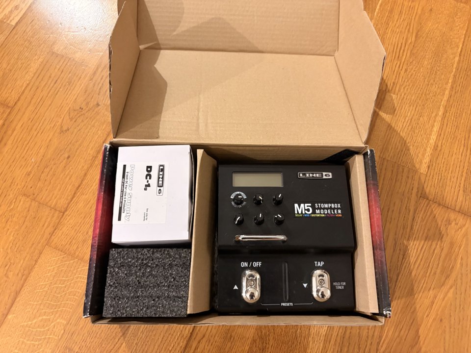 Pedal multiefectos Line 6 M5 de segunda mano · Foto 2 de 3 · Asturias · 80 €