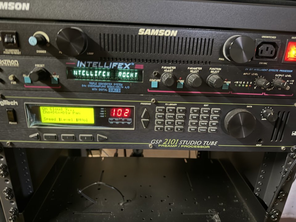 Multiefectos profesional Rack