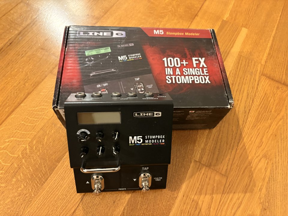 Pedal multiefectos Line 6 M5 de segunda mano · Foto 3 de 3 · Asturias · 80 €