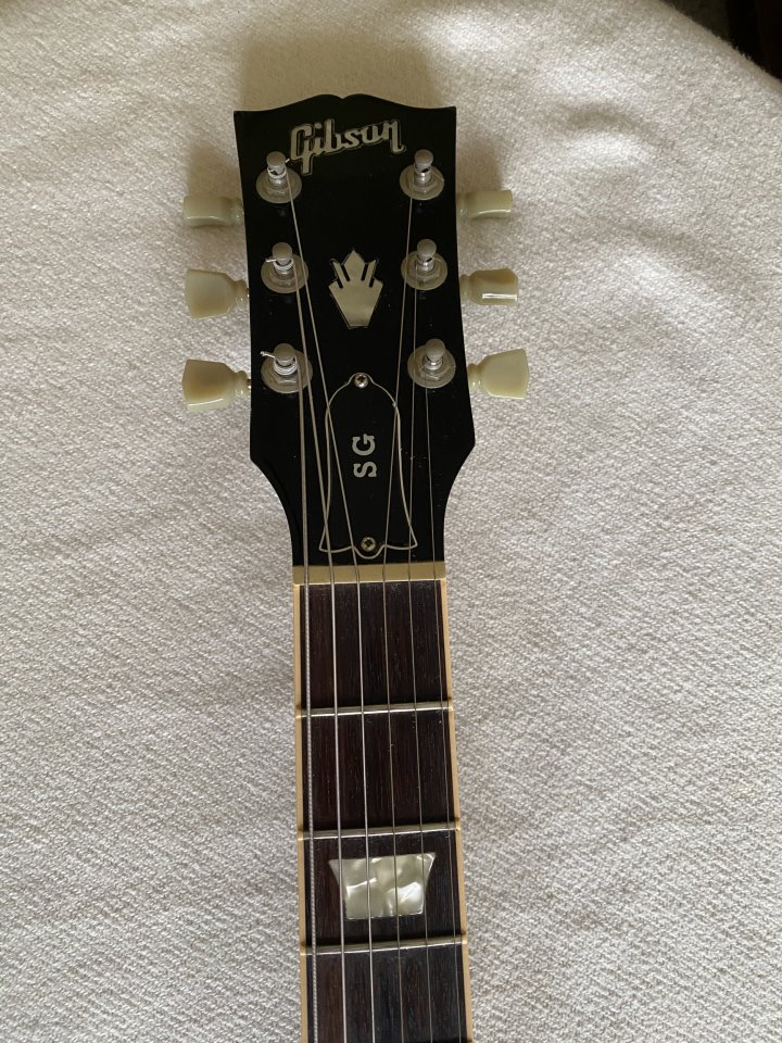 Gibson SG Standard año 2000