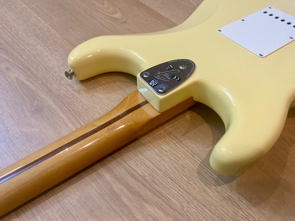 Fender Stratocaster Vintera II 70’s de segunda mano · Foto 5 de 10 · Pontevedra · 850 €