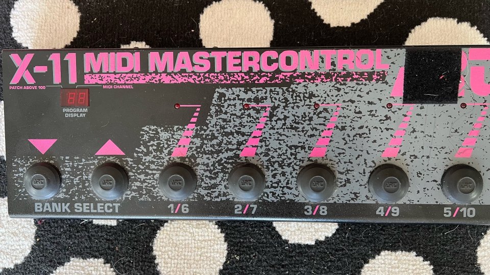 Controlador Art X-11 MIDI Mastercontrol
