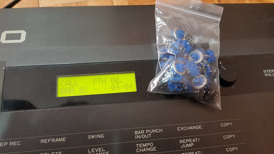 Kawai R-100 caja de ritmos