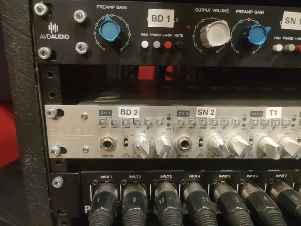 Previo Audient asp 008 de segunda mano · Foto 2 de 2 · A Coruña · 350 €