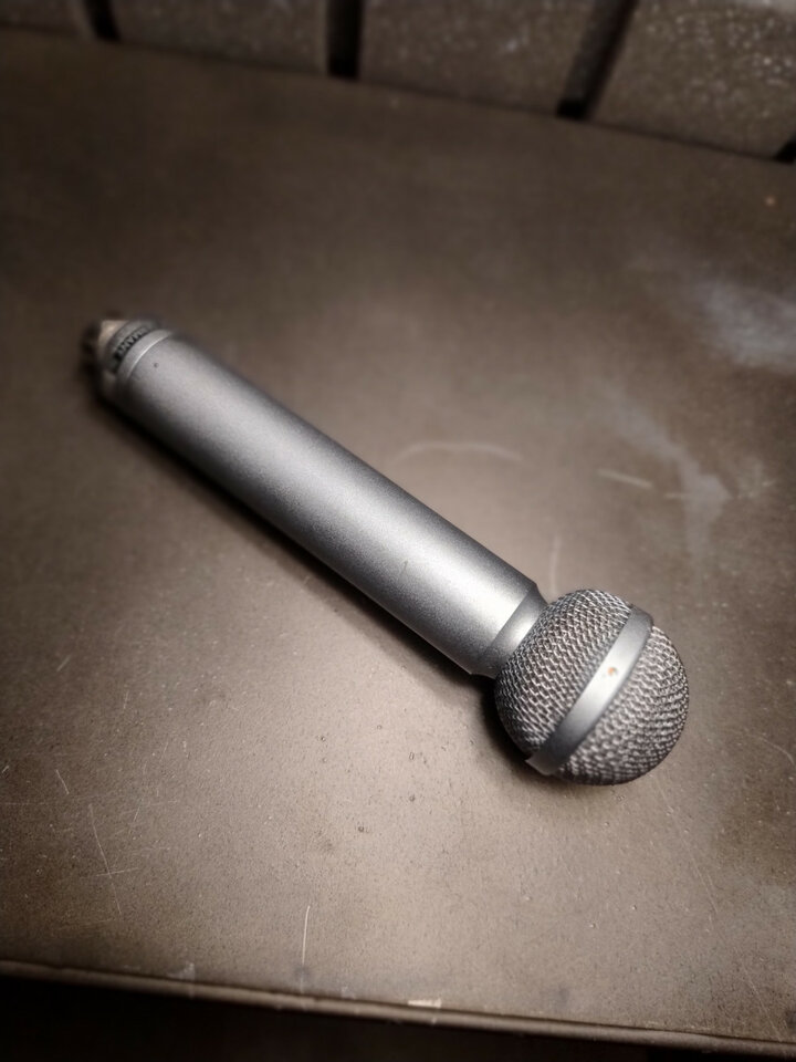 Micrófono Beyerdynamic m160 Vintage de segunda mano · Foto 2 de 2 · Madrid · 1200 €