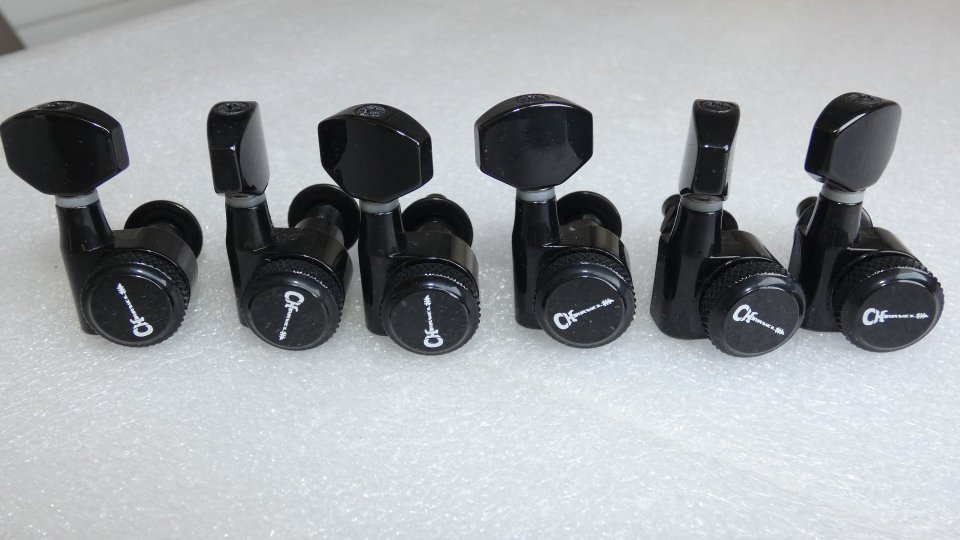 Clavijero Charvel bloqueo 2 pines