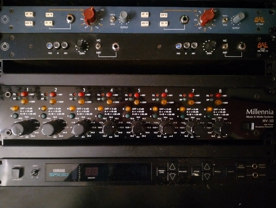 Previo Millennia HV-3D de 8 canales