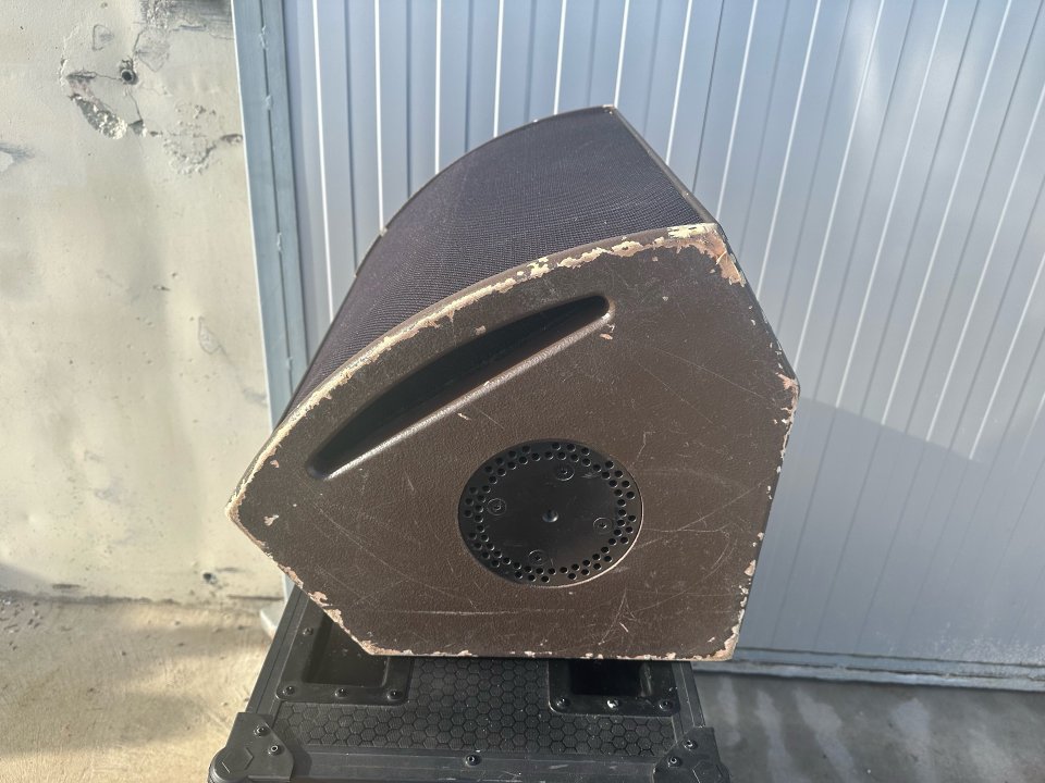 Monitores de escenario