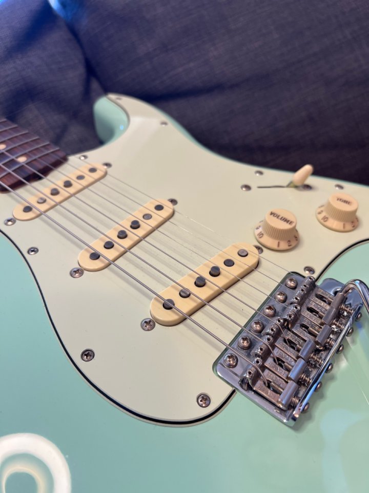 Fender Vintera '60s Stratocaster de segunda mano · Foto 1 de 5 · Araba · 725 €