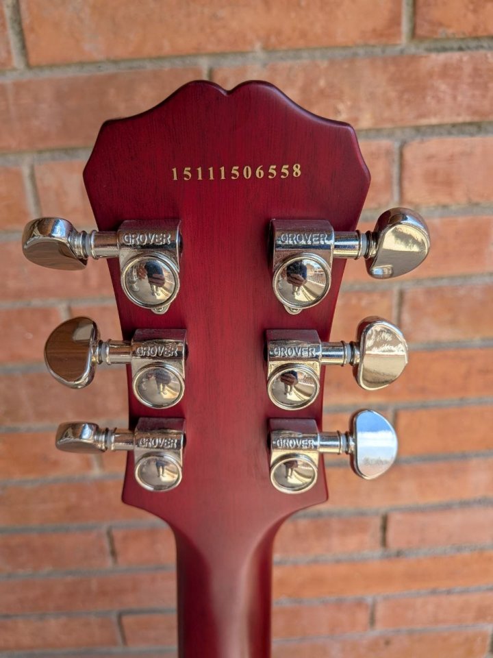 Epiphone Les Paul Studio Worn Cherry de segunda mano · Foto 5 de 8 · Barcelona · 330 €