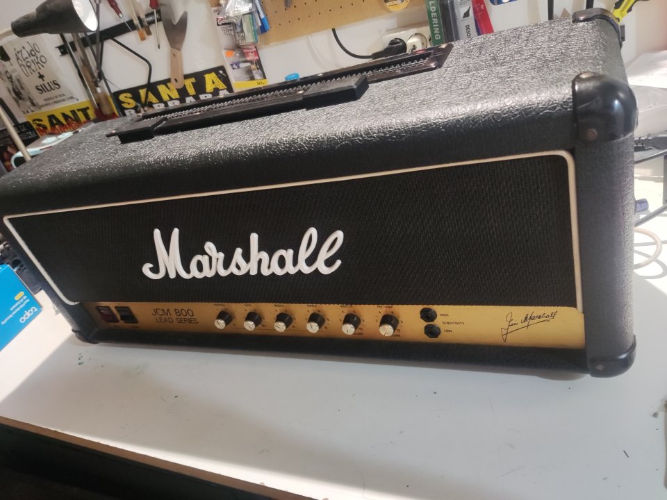 Cabezal Marshall JCM800 2203 de 1983