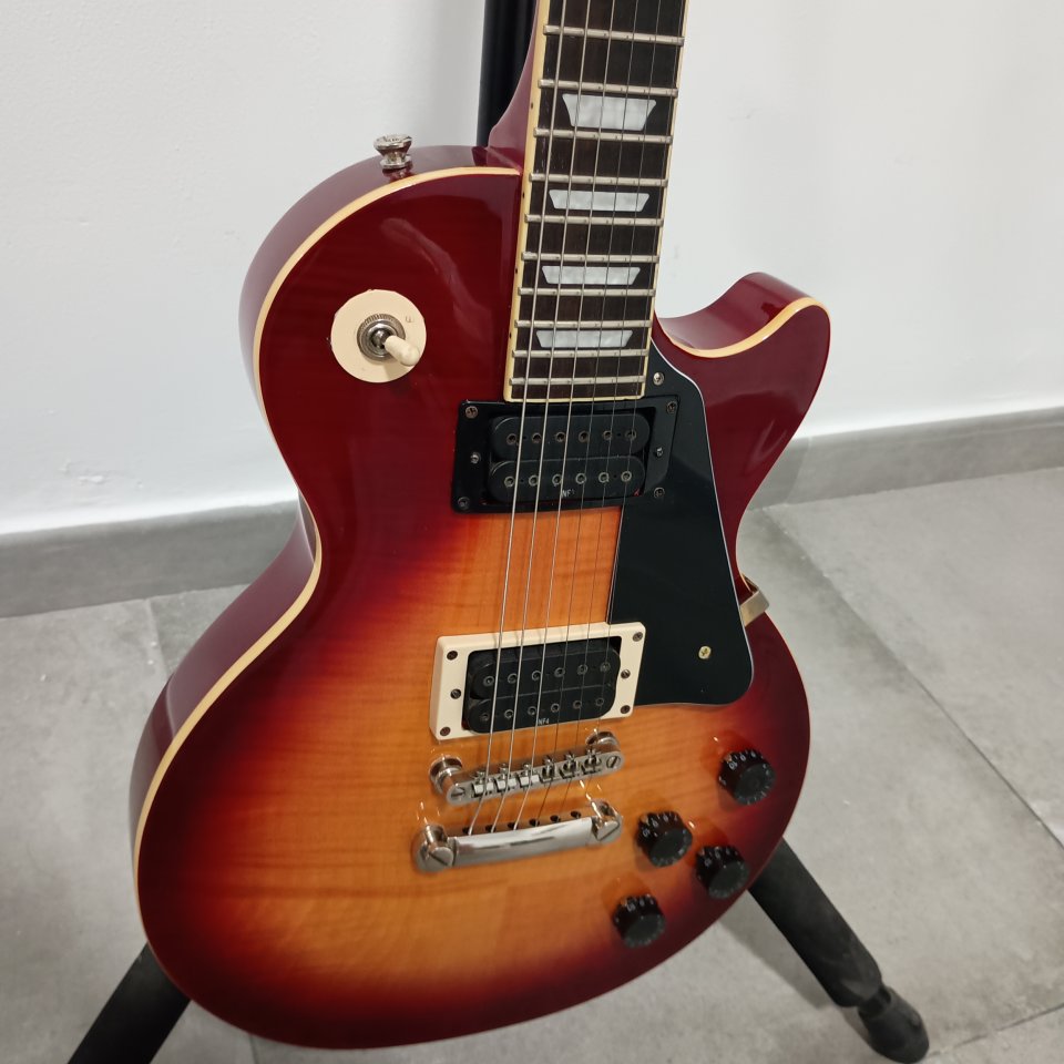Epiphone Les Paul Standard 60's de segunda mano · Foto 3 de 9 · Málaga · 350 €