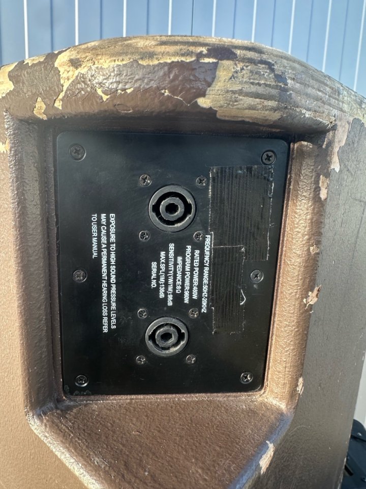 Monitores de escenario