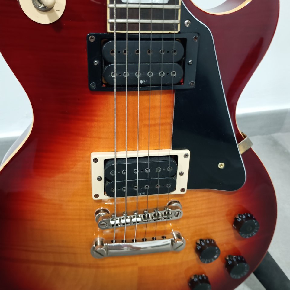 Epiphone Les Paul Standard 60's de segunda mano · Foto 4 de 9 · Málaga · 350 €