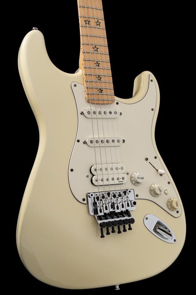 Vendo o cambio Stratocaster Richie Sambora '98 de segunda mano · Sevilla