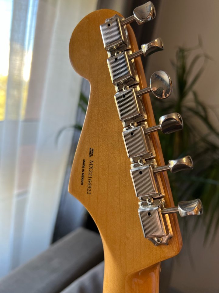 Fender Vintera '60s Stratocaster de segunda mano · Foto 5 de 5 · Araba · 725 €