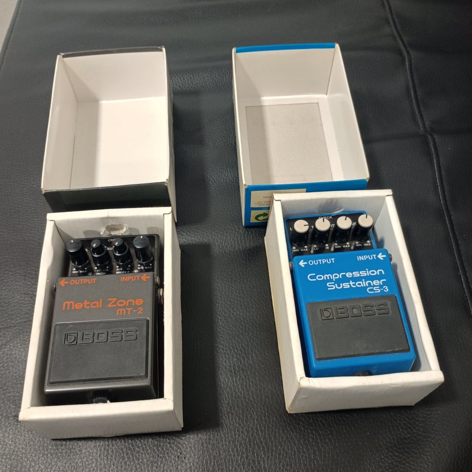 Pedales Boss cs3 y mt-2 de segunda mano · Foto 1 de 6 · Málaga · 120 €