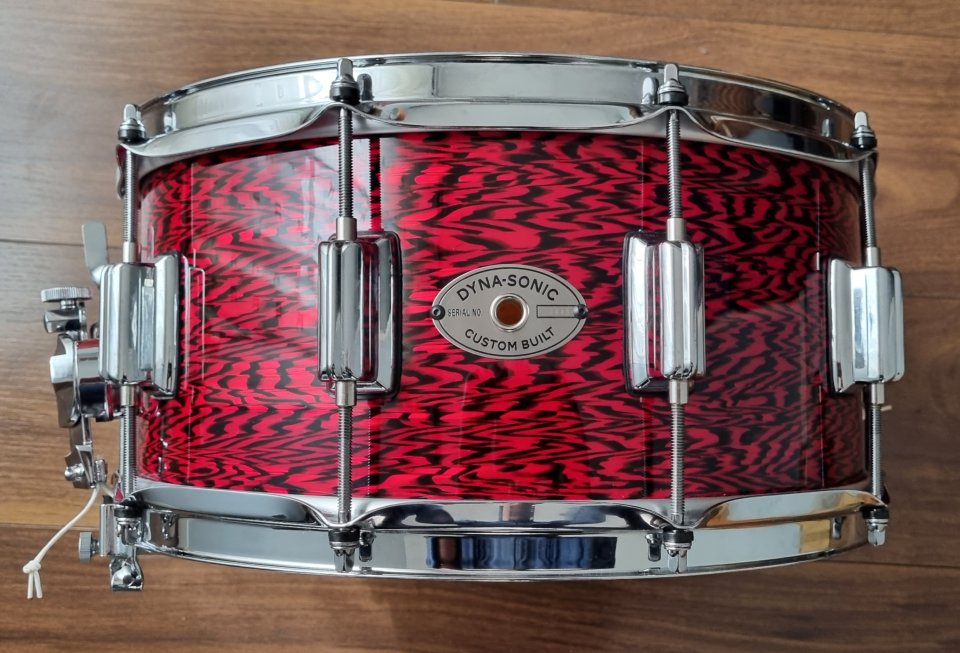 Rogers Dyna-Sonic 14" x 6.5" 37-RO Red Onyx - Beavertail