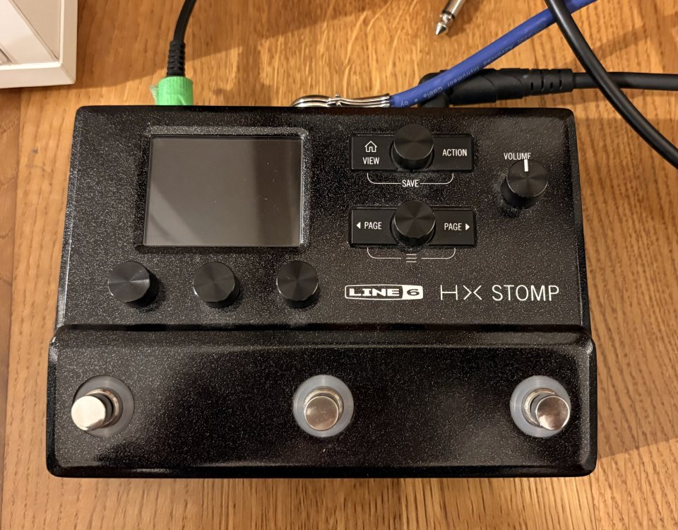 Line 6 HX stomp de segunda mano · Foto 2 de 2 · Asturias · 425 €