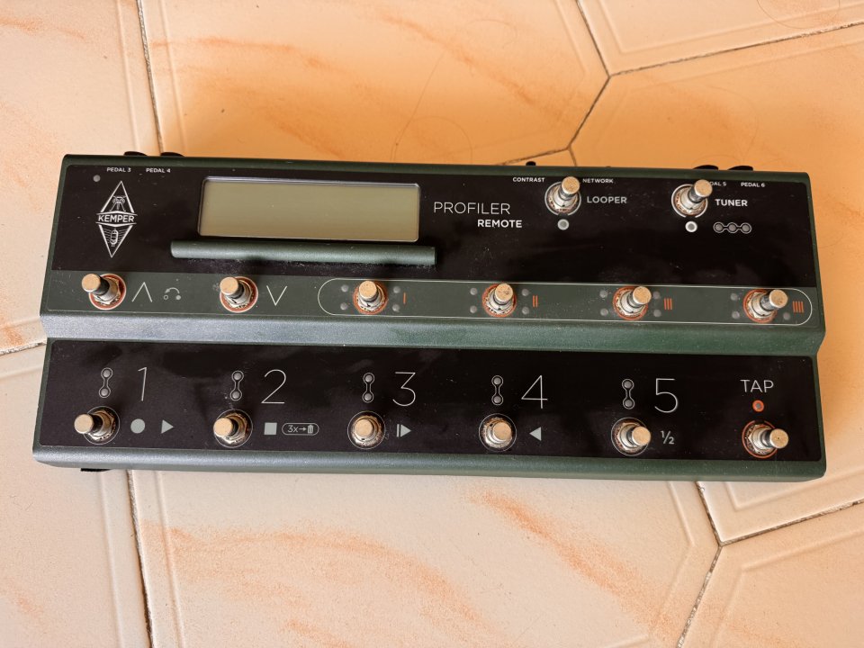 Kemper rack (sin previo), remote, Mision, flightcase y profiles de pago