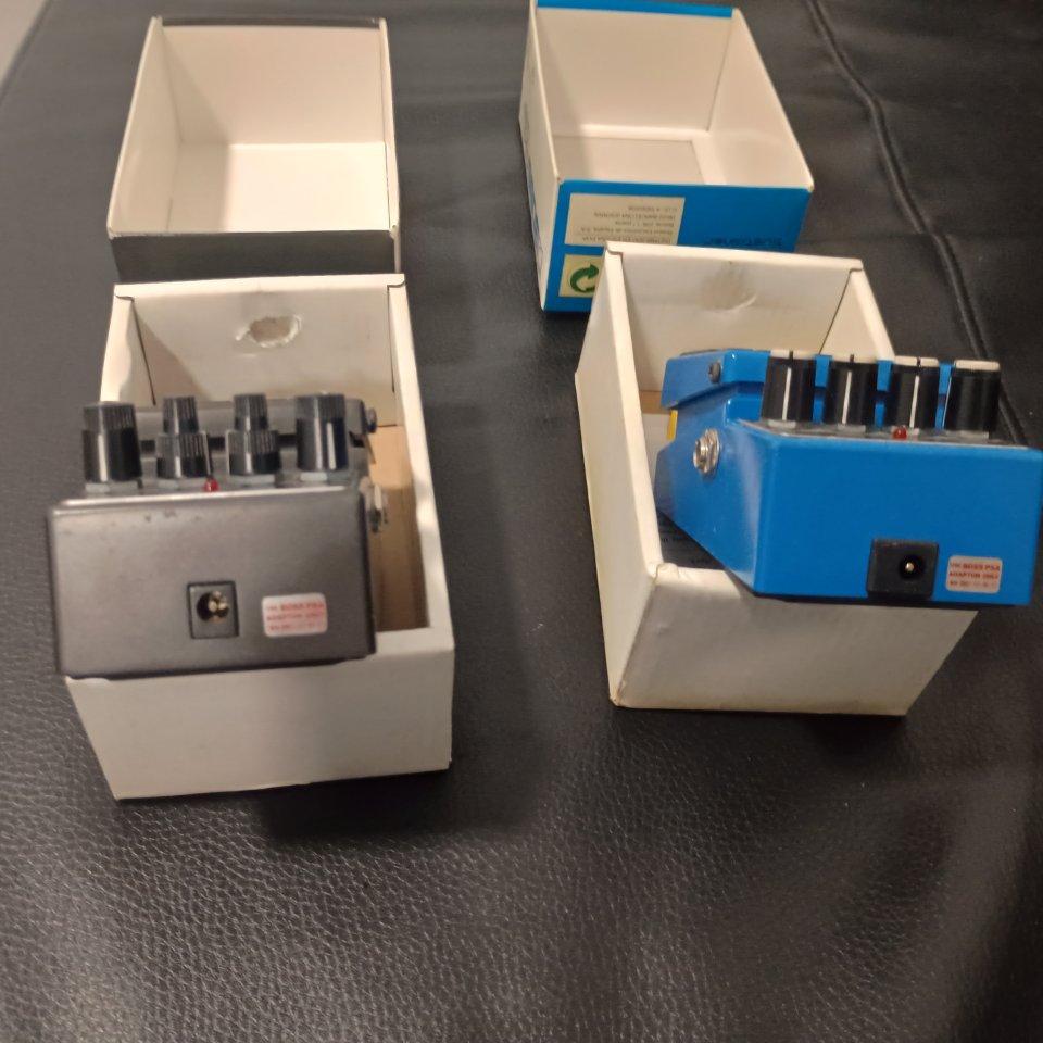 Pedales Boss cs3 y mt-2 de segunda mano · Foto 4 de 6 · Málaga · 120 €