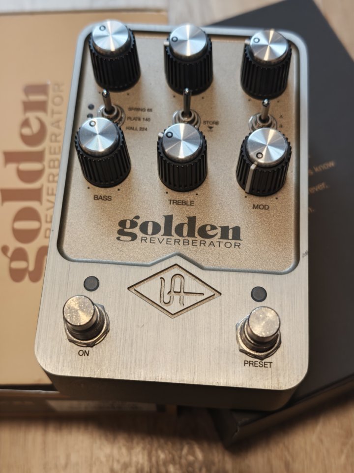 Universal Audio Golden Reverberator Reverb Pedal de segunda mano · Foto 1 de 4 · Barcelona · 250 €