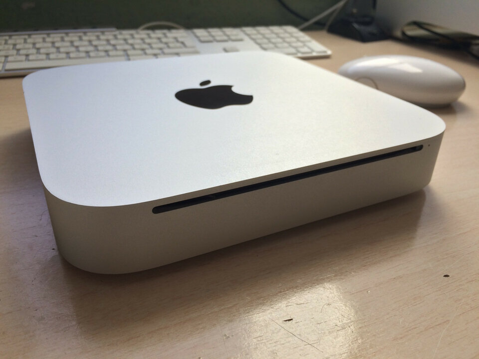 Apple Mac mini (2,4 GHz SSD)