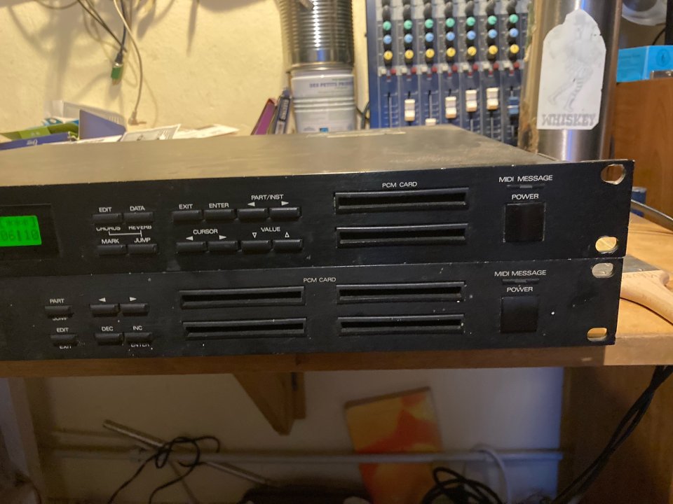 roland U-220 y U-110