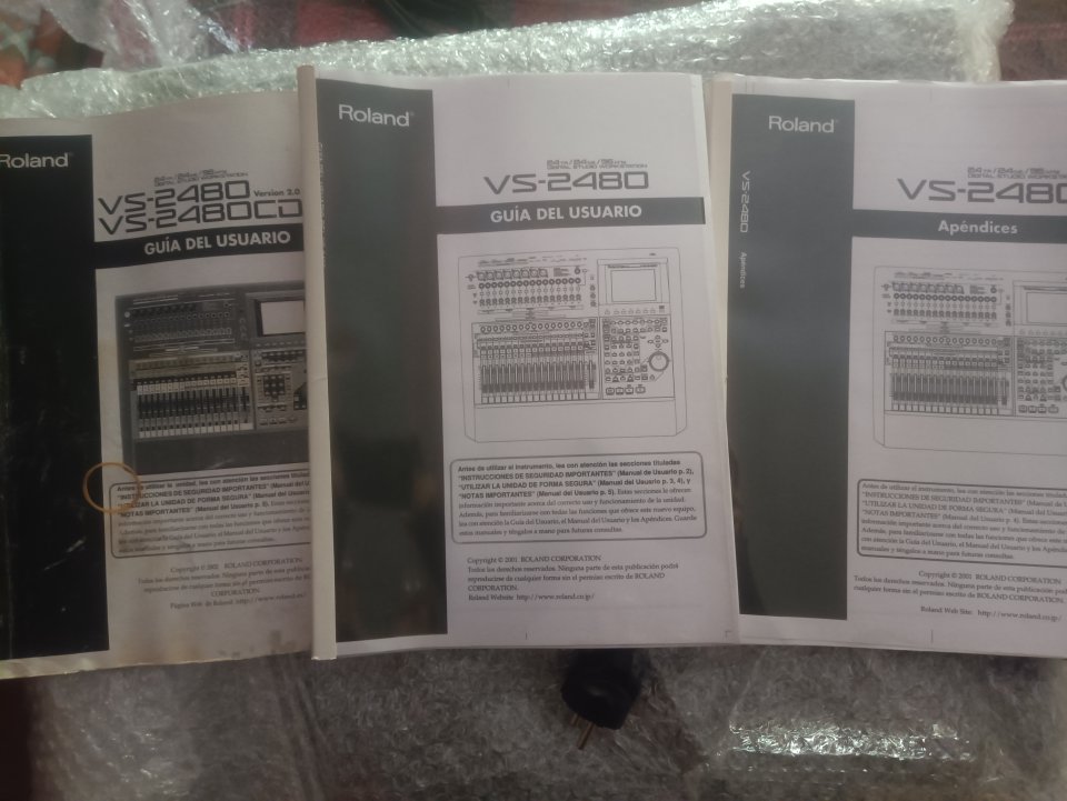 Roland VS-2480 workstation