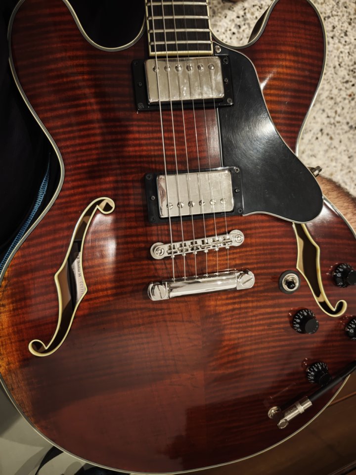 Stanford Crossroad Thinline 35 Antique Violin de segunda mano · Foto 2 de 5 · Girona