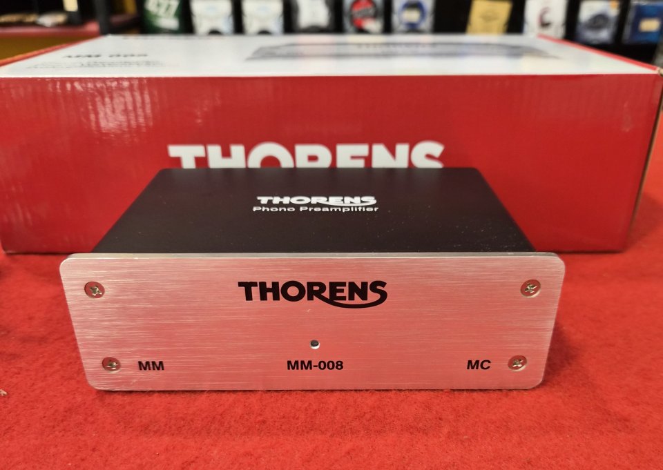 Thorens MM-008 previo de phono de segunda mano · Foto 3 de 3 · Girona · 219 €