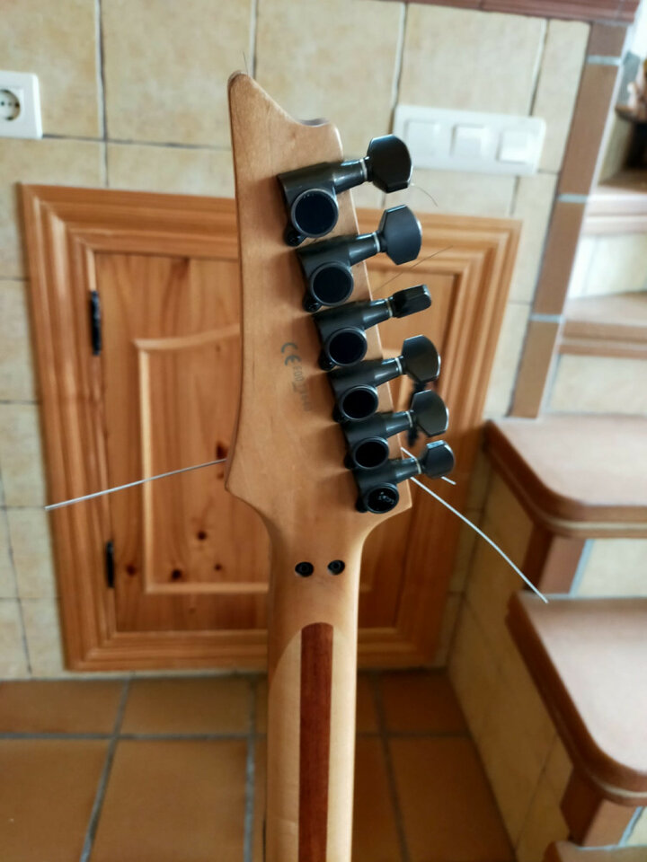 Ibanez RG550 EX Made In Japan In 2000 / Dimarzio USA DP166