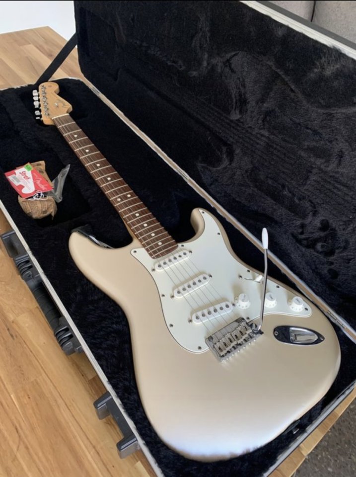 Fender Stratocaster American Standard ‘07