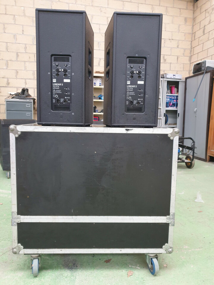 2 HK auto amplificadas Linear5 -120FA impecables