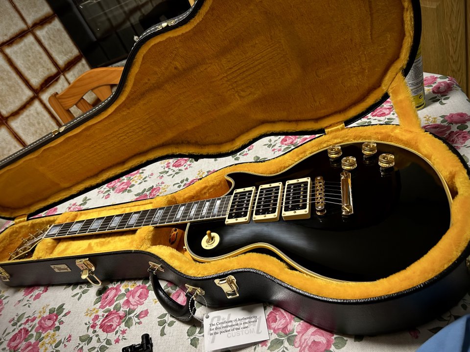 OFERTA FIN DE SEMANA Gibson Les Paul Custom Peter Frampton VOS Black Beauty 2025 Phenix de segunda mano · Foto 4 de 7 · Barcelona · 5100 €