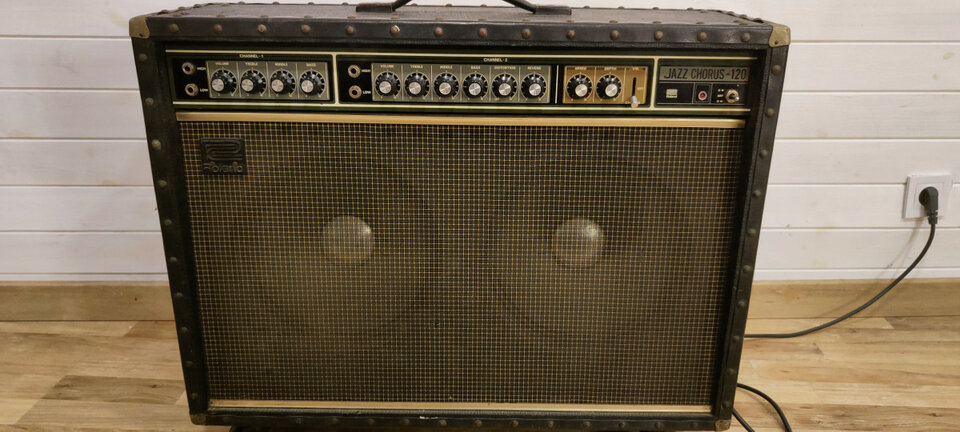 Roland Jazz Chorus JC-120 2x12
