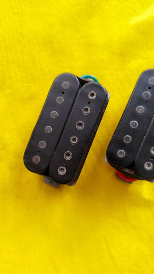 Ibanez Axis AH1 + AH2 Humbucker Set de segunda mano · Foto 2 de 6 · Barcelona · 30 €