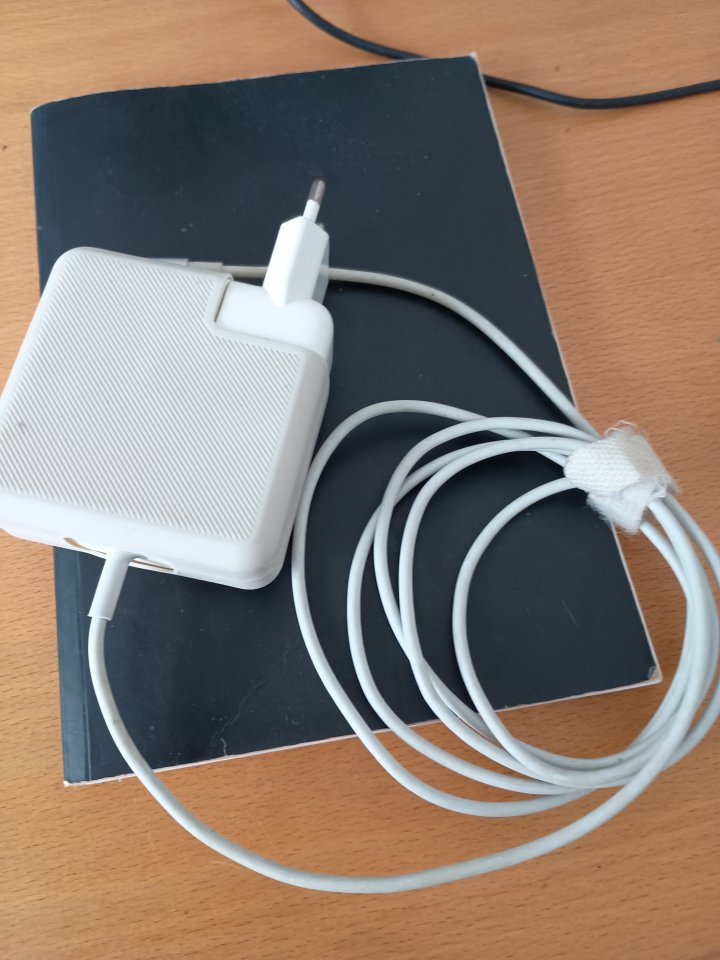 Adaptador de corriente Magsafe 60W