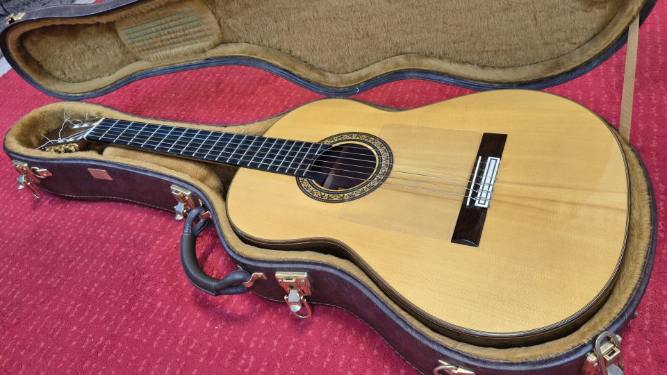 R. Sanchis Carpio 1ª Extra 2003 – Guitarra clásica artesanal española de segunda mano · Foto 1 de 8 · Bizkaia · 3300 €