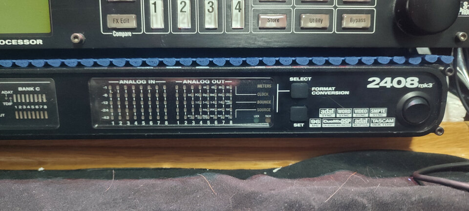 interface Motu 2408 MK3 +  placa pci