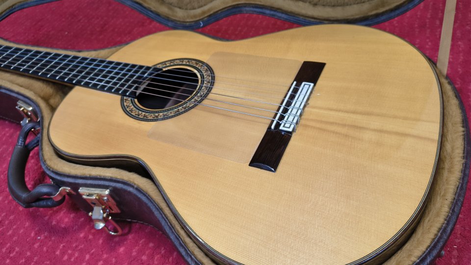 R. Sanchis Carpio 1ª Extra 2003 – Guitarra clásica artesanal española de segunda mano · Foto 2 de 8 · Bizkaia · 3300 €