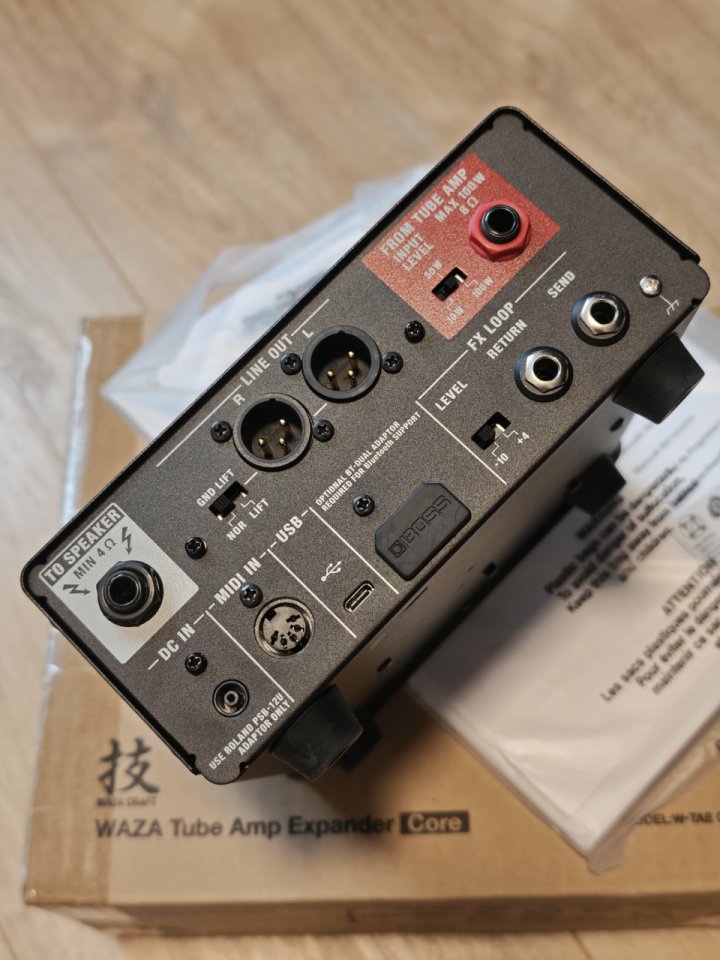 Boss WAZA Tube Amp Expander Core de segunda mano · Foto 3 de 6 · Barcelona · 500 €