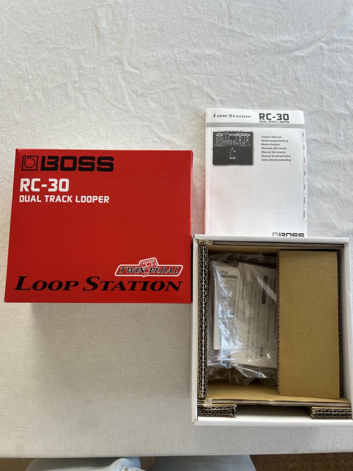 Pedal Boss RC-30 loop station de segunda mano · Foto 2 de 5 · Barcelona · 150 €