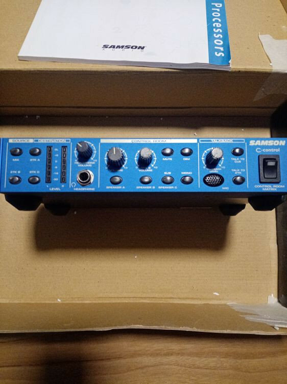 SAMSON CONTROL ROOM. de segunda mano · Foto 3 de 7 · Valencia · 50 €